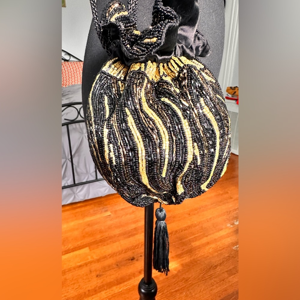 Vintage 80s original beaded bag crossbody black and gold